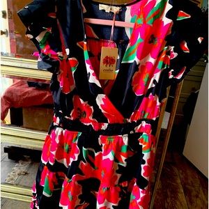 Silky colorful dress by Entro in new condition with tags